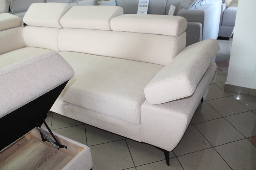 DIVANO ANGOLARE COD S031