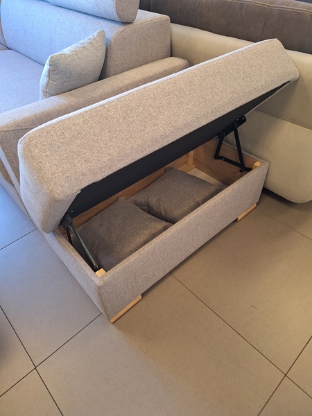 DIVANO ANGOLARE  MANTOVA STOCK