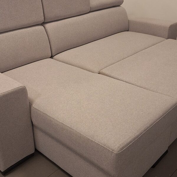 DIVANO CON PENISOLA FENICE  NR 95 STOCK USTIN 17